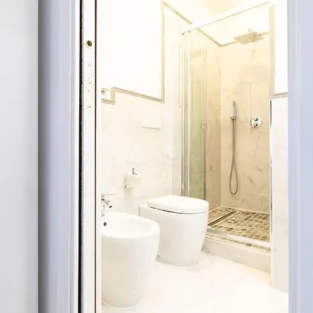 Trastevere Silver King Jacuzzisuite -Topcollection Rome Exterior photo